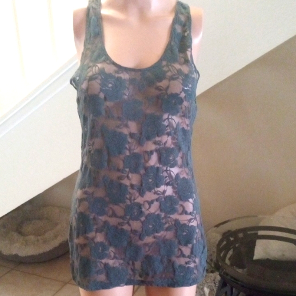 Elegant Lace Sleeveless Top - Dark Gray